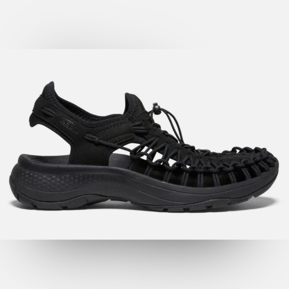 Keen Womens Size 8 Uneek Astoria Sport Black Woven Closed Sandals